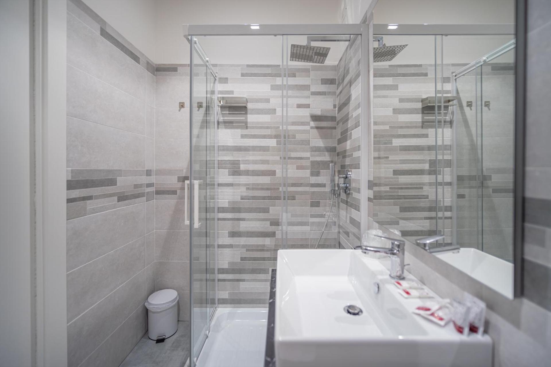 Vincent Guesthouse Scalea Buitenkant foto