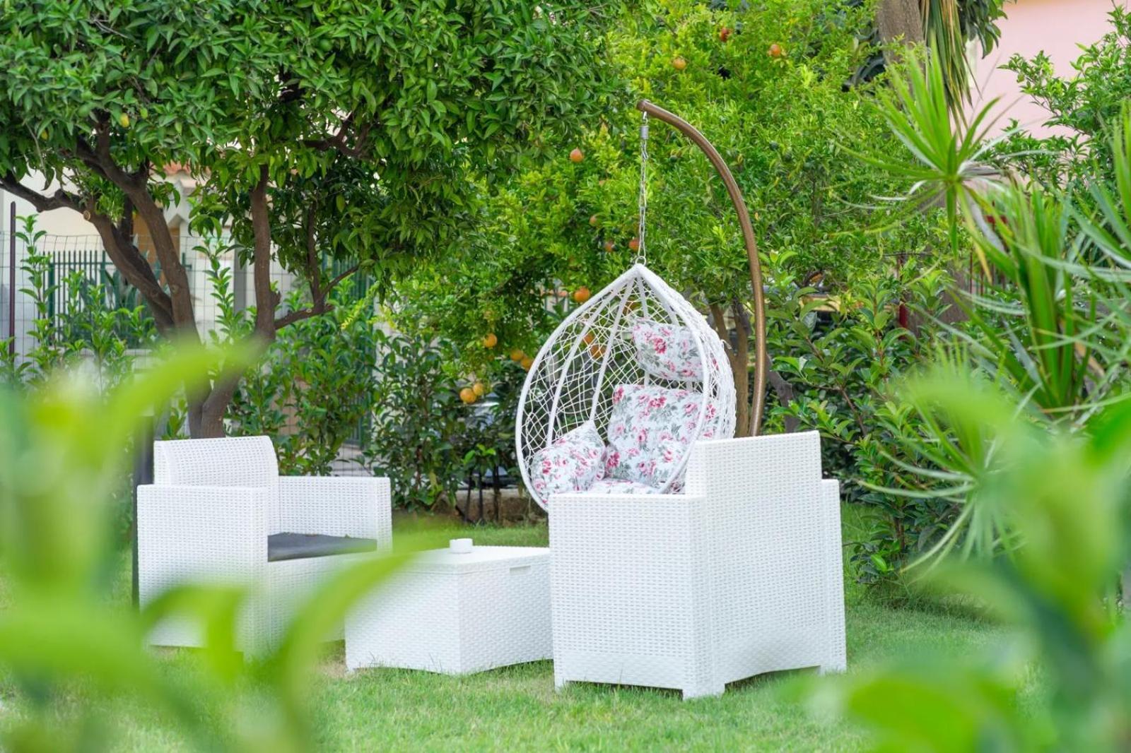 Vincent Guesthouse Scalea Buitenkant foto